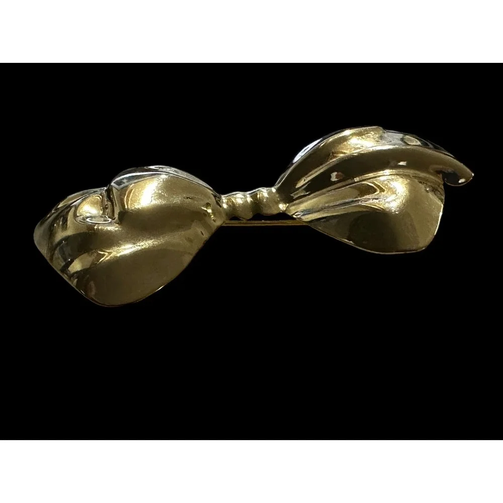 Vintage‎ Bow  Ribbon Brooch Gold Tone Dimensional  Bow Tie Brooch Large Puffy